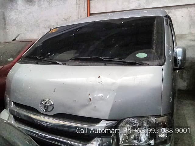Car gallery image