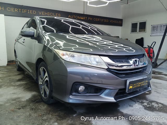 Car gallery image