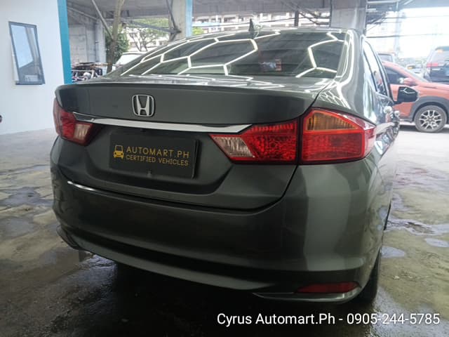 Car gallery image