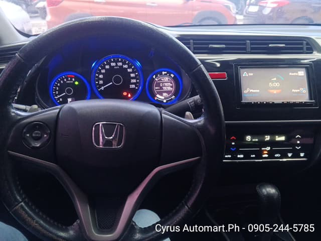 Car gallery image