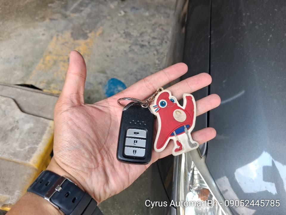 Car gallery image