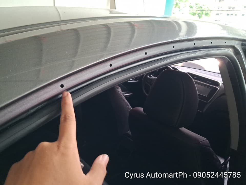 Car gallery image