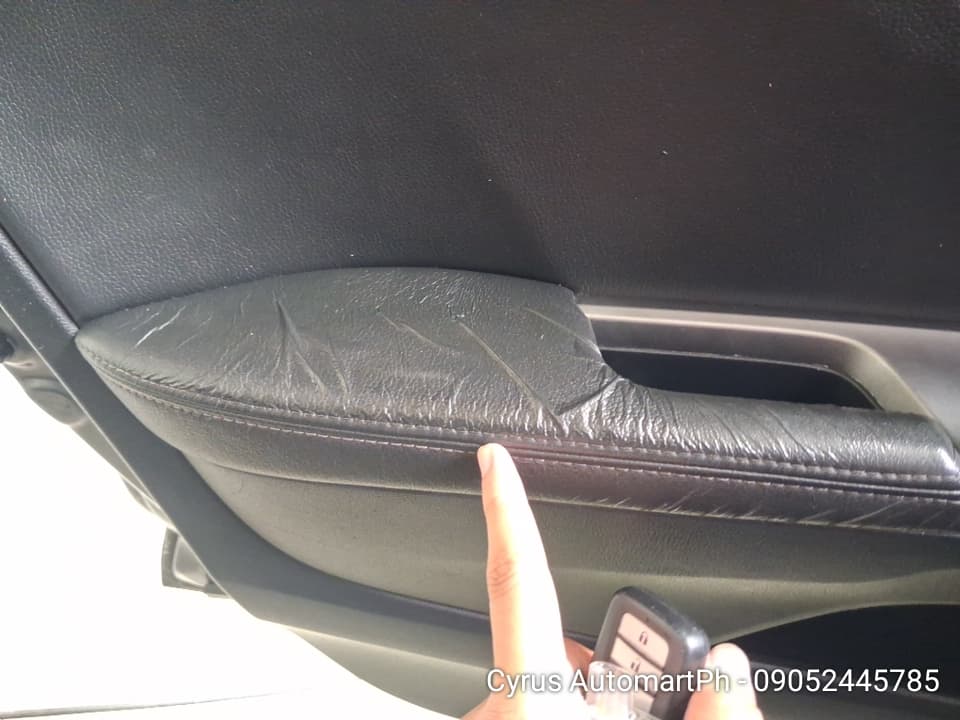 Car gallery image