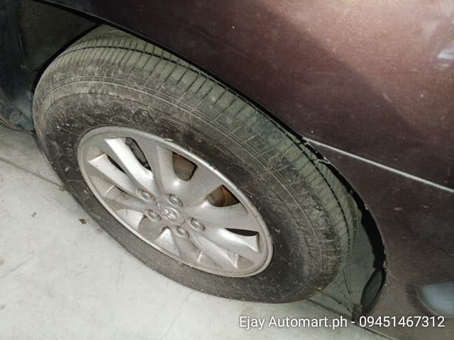 Car gallery image