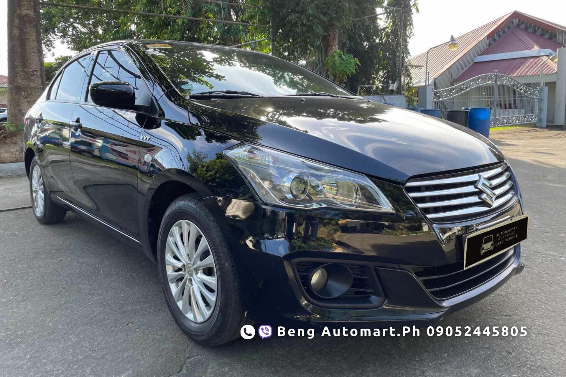 Car gallery image
