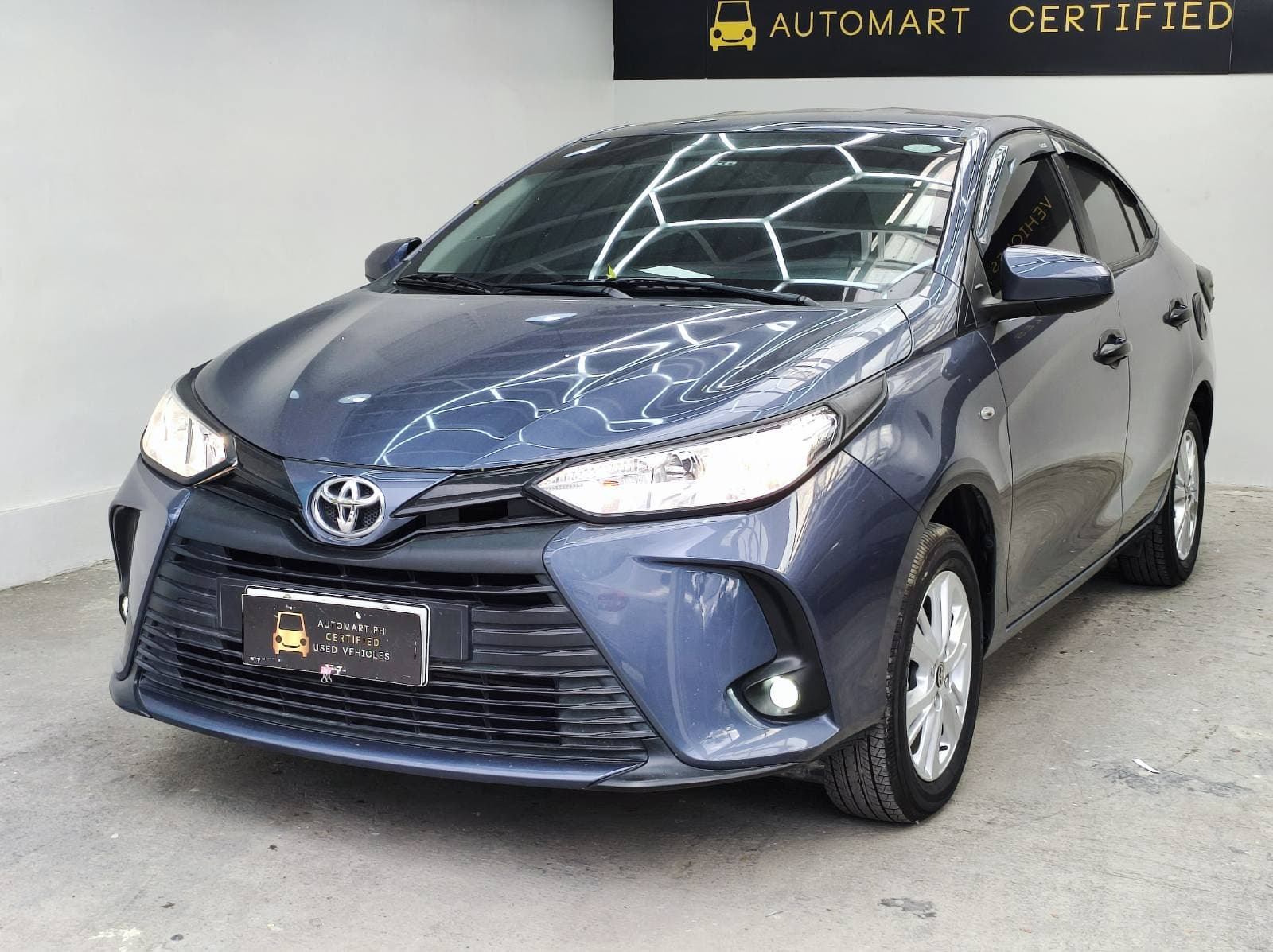 Car gallery image