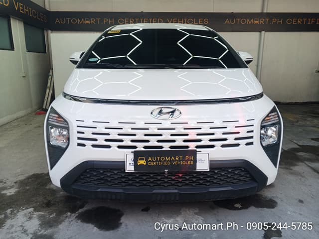 Car gallery image