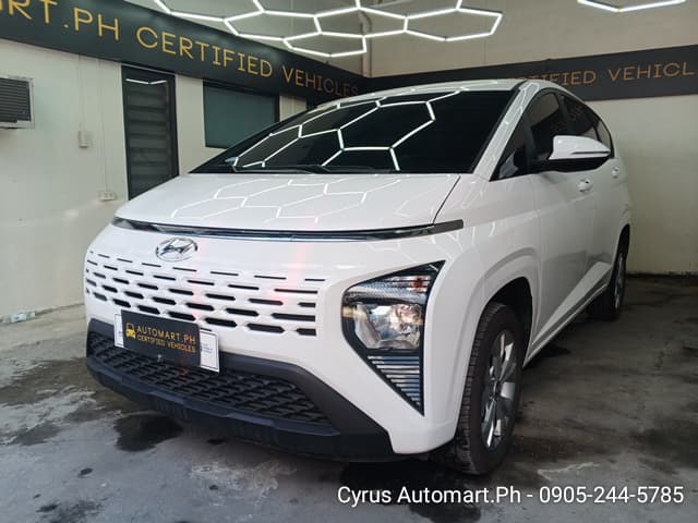 Car gallery image