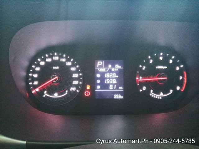 Car gallery image