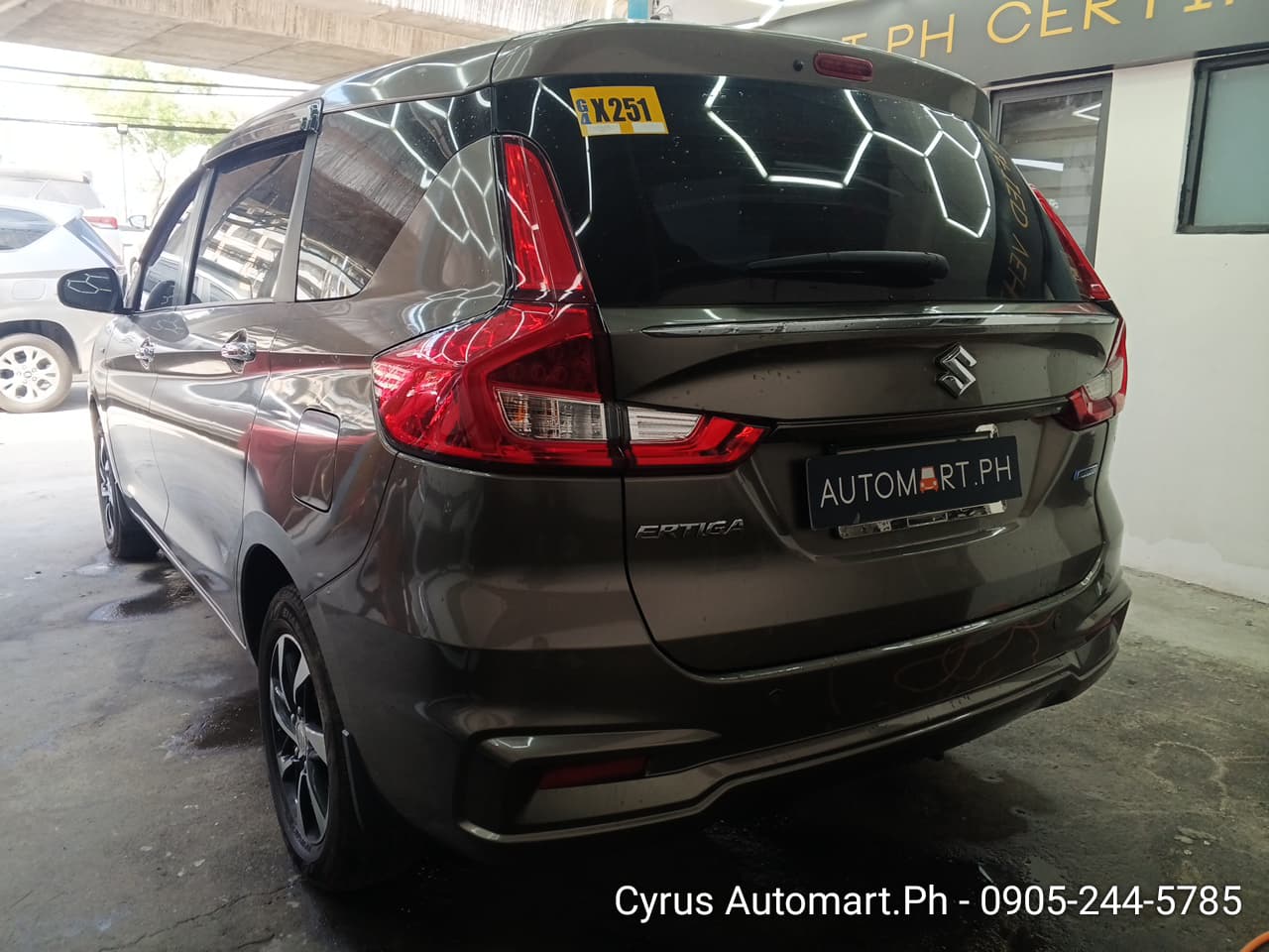 Car gallery image
