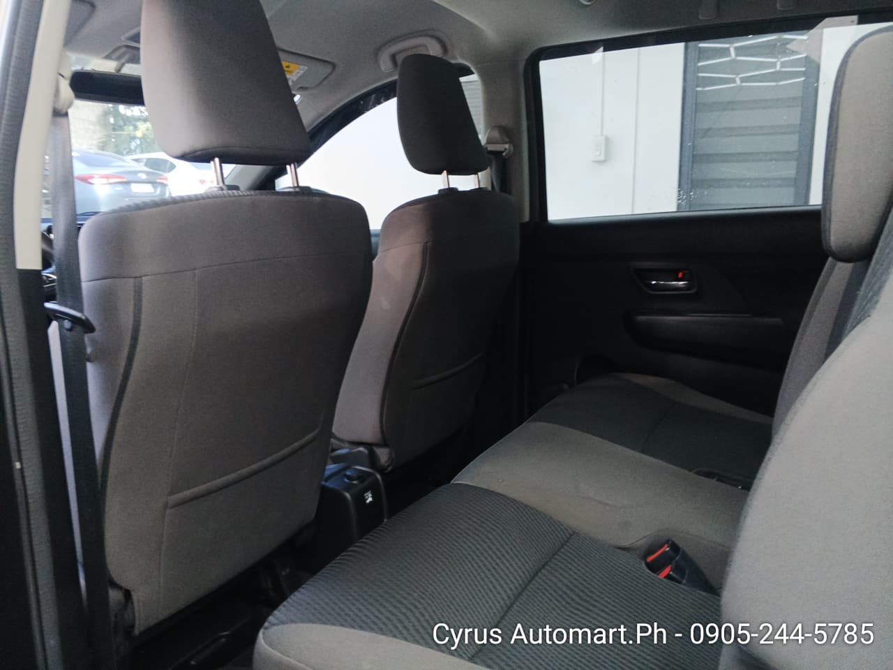 Car gallery image