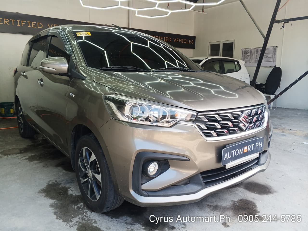 Car gallery image