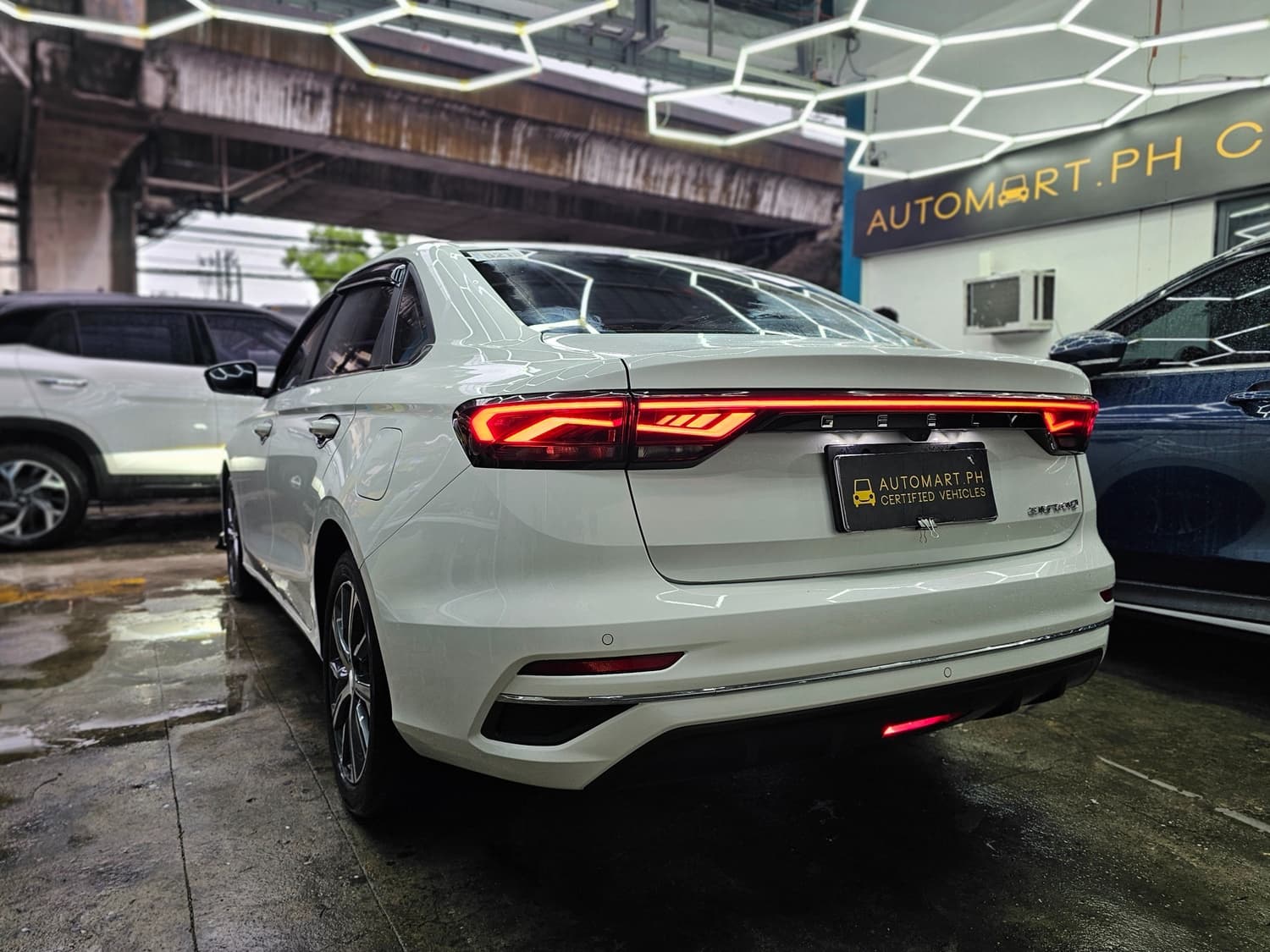 Car gallery image