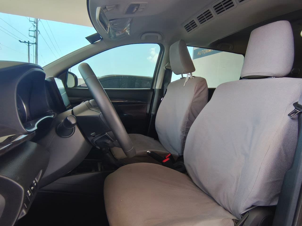 Car gallery image