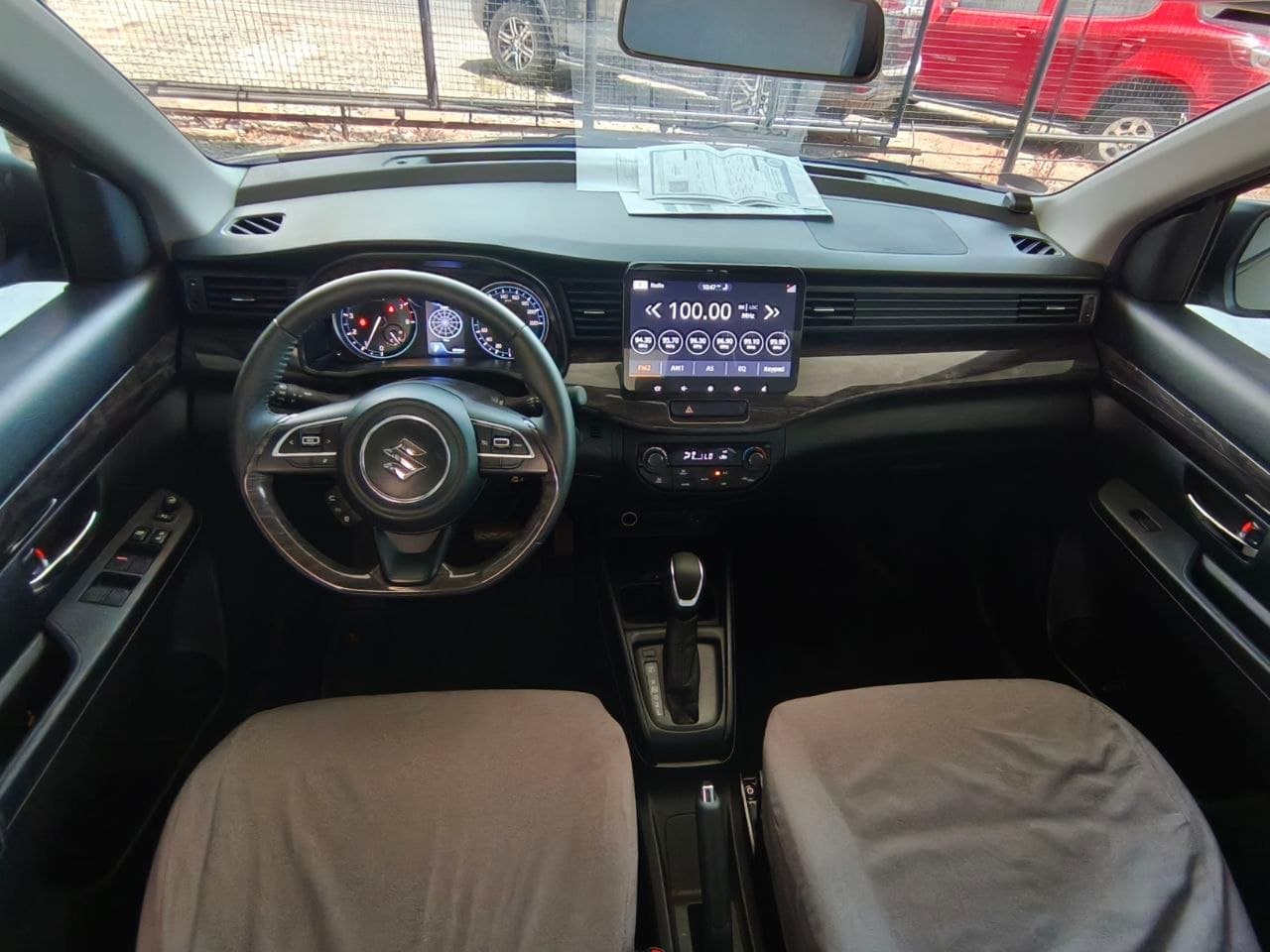 Car gallery image
