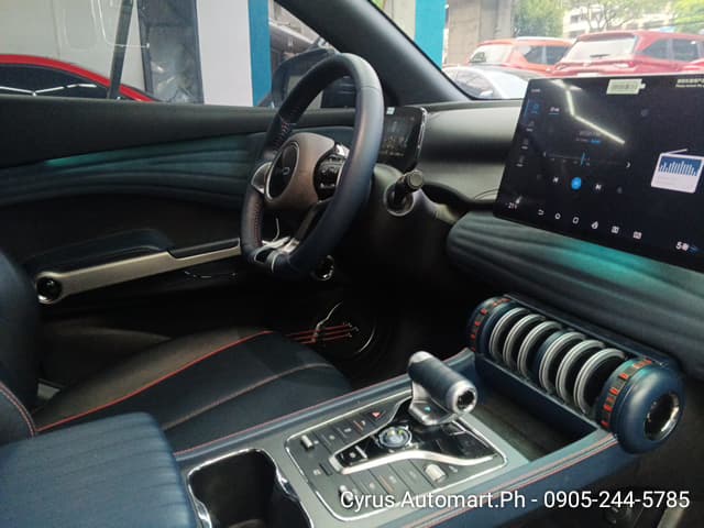 Car gallery image