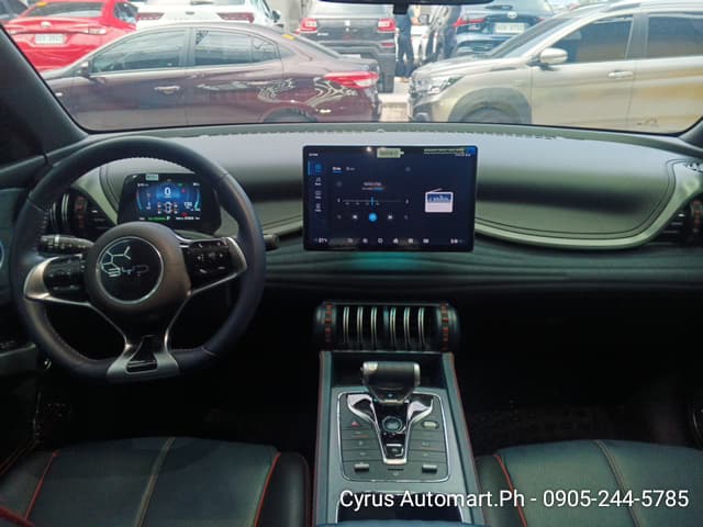 Car gallery image