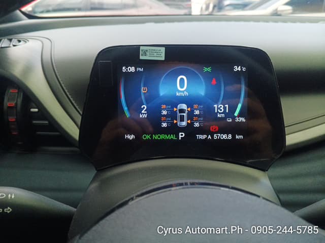 Car gallery image