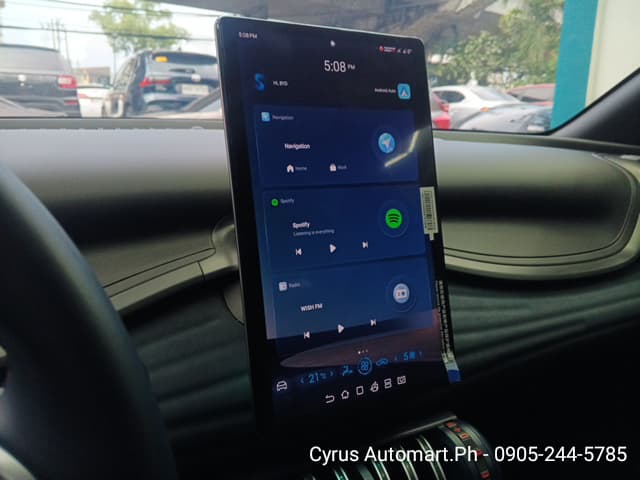 Car gallery image