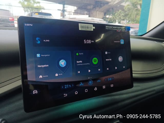 Car gallery image