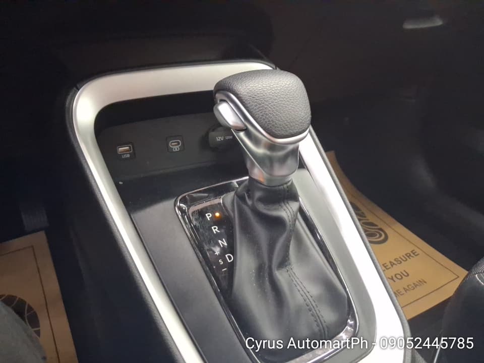 Car gallery image