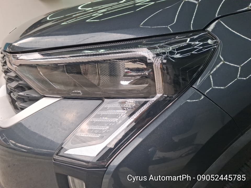 Car gallery image