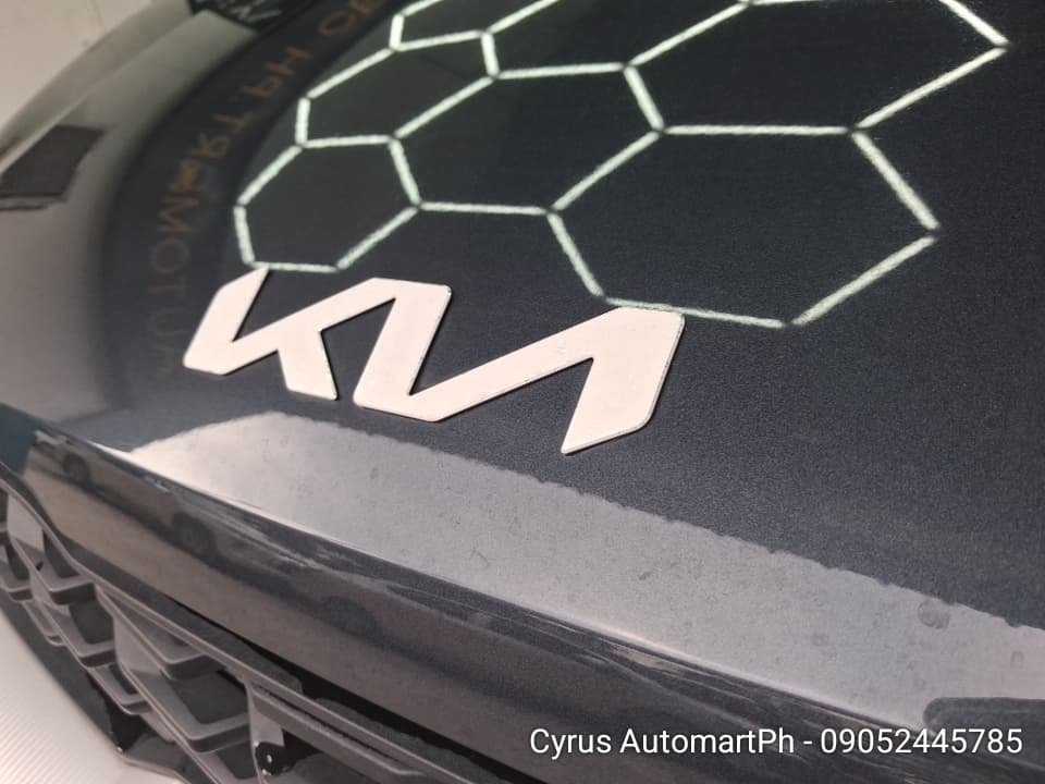 Car gallery image