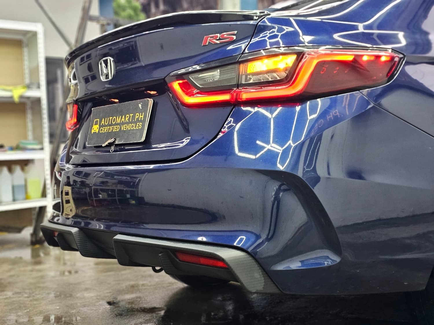 Car gallery image
