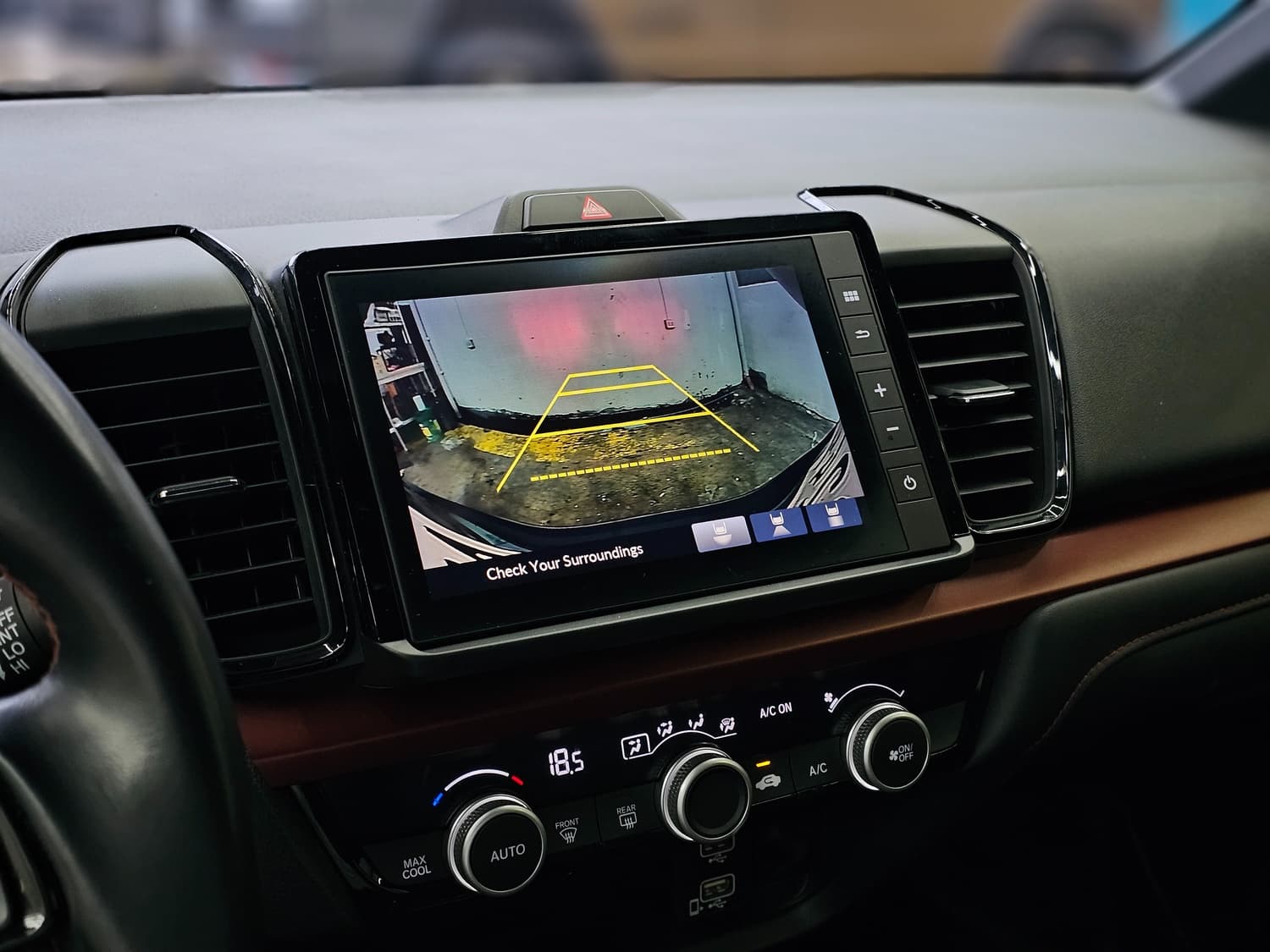 Car gallery image