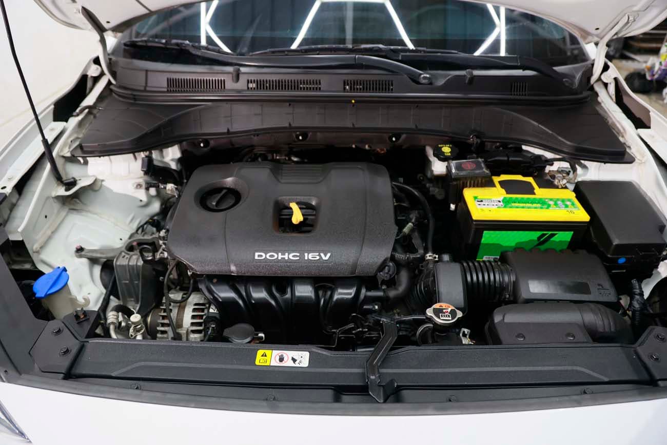 Car gallery image