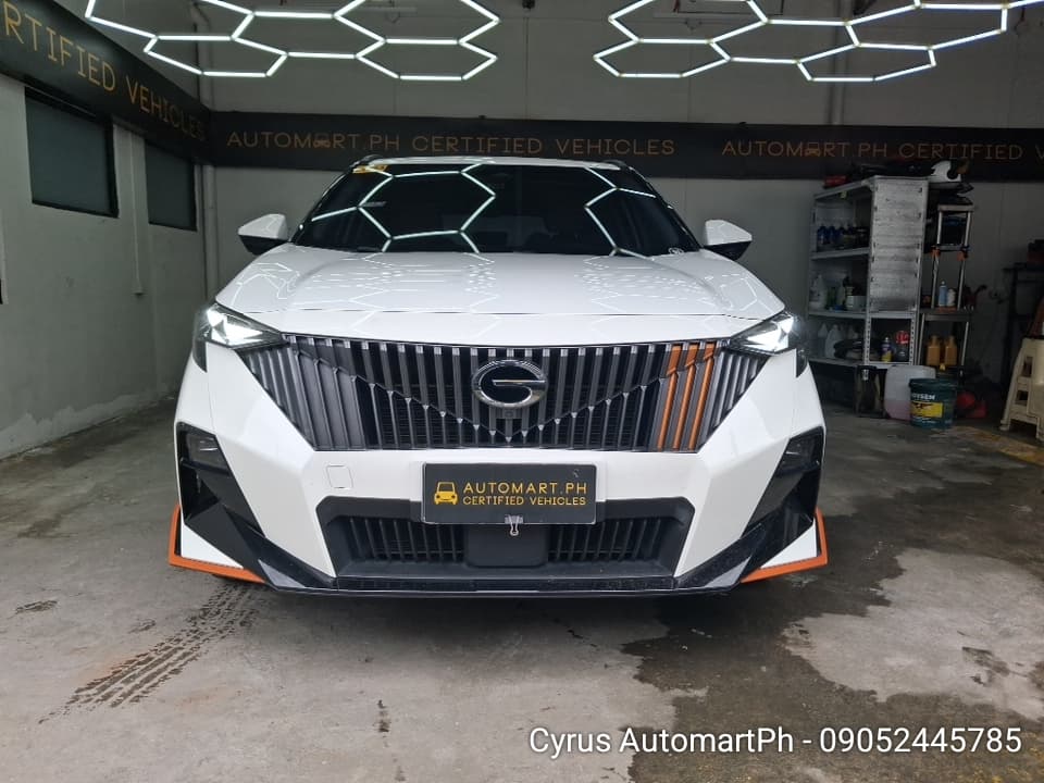 Car gallery image
