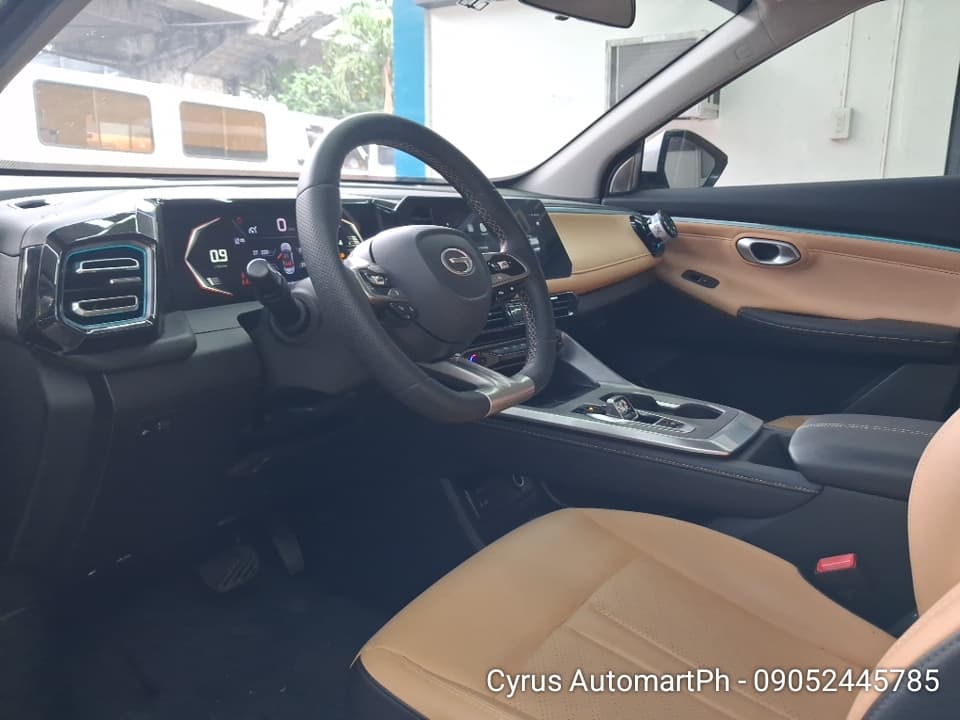 Car gallery image