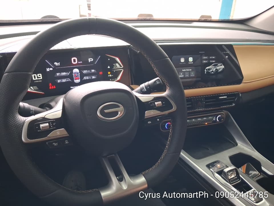 Car gallery image