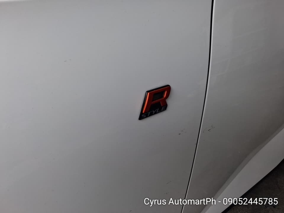 Car gallery image