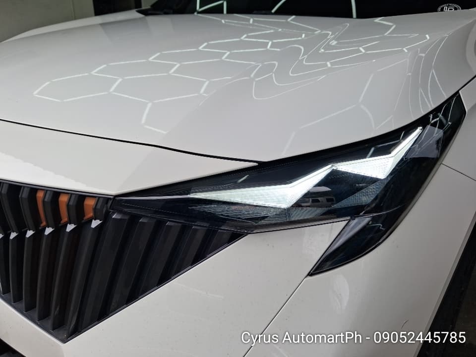Car gallery image