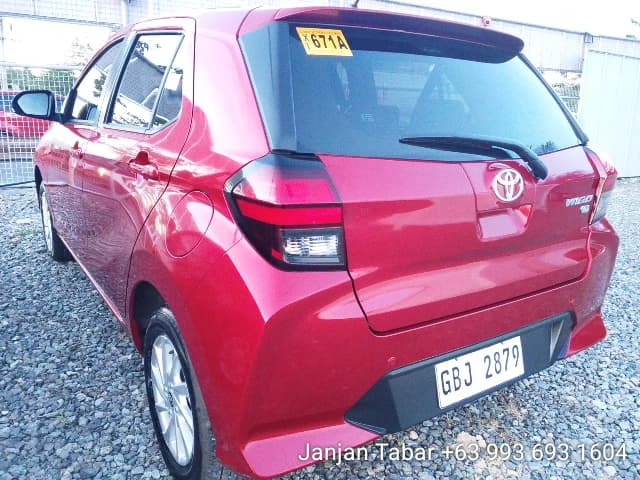 Car gallery image