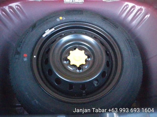 Car gallery image