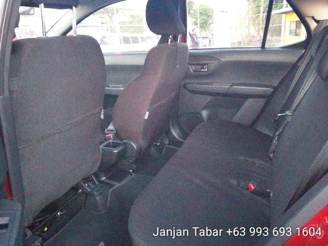 Car gallery image
