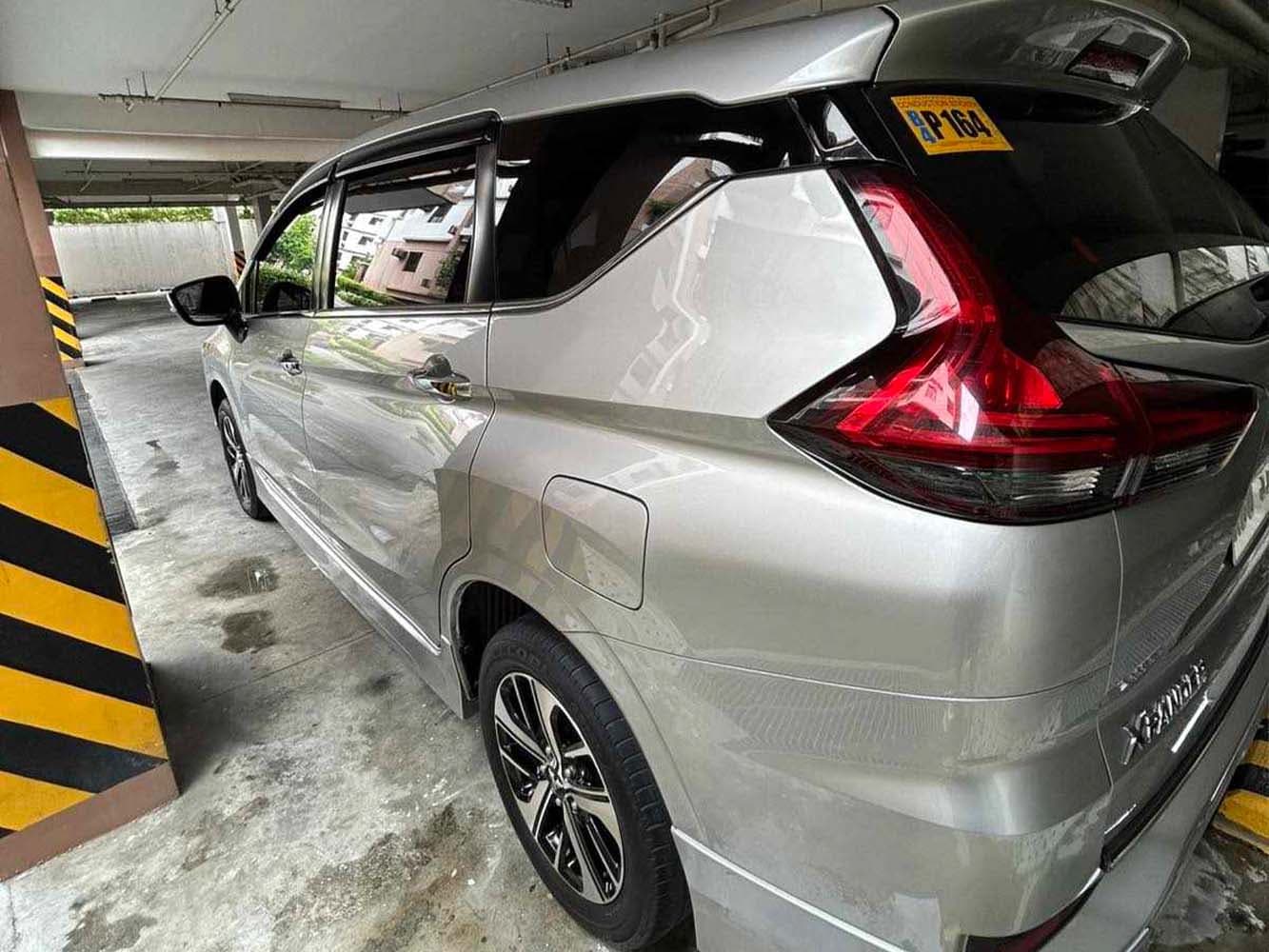 Car gallery image