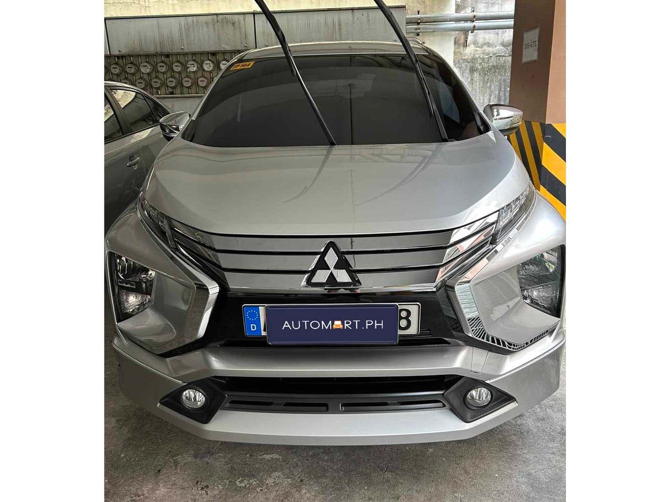 Car gallery image