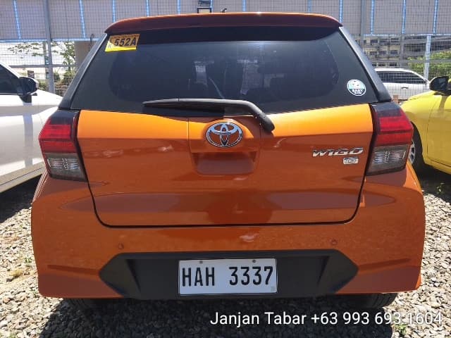 Car gallery image