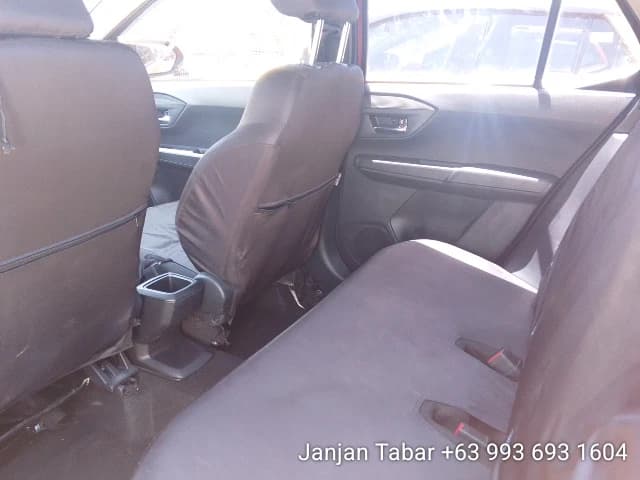 Car gallery image