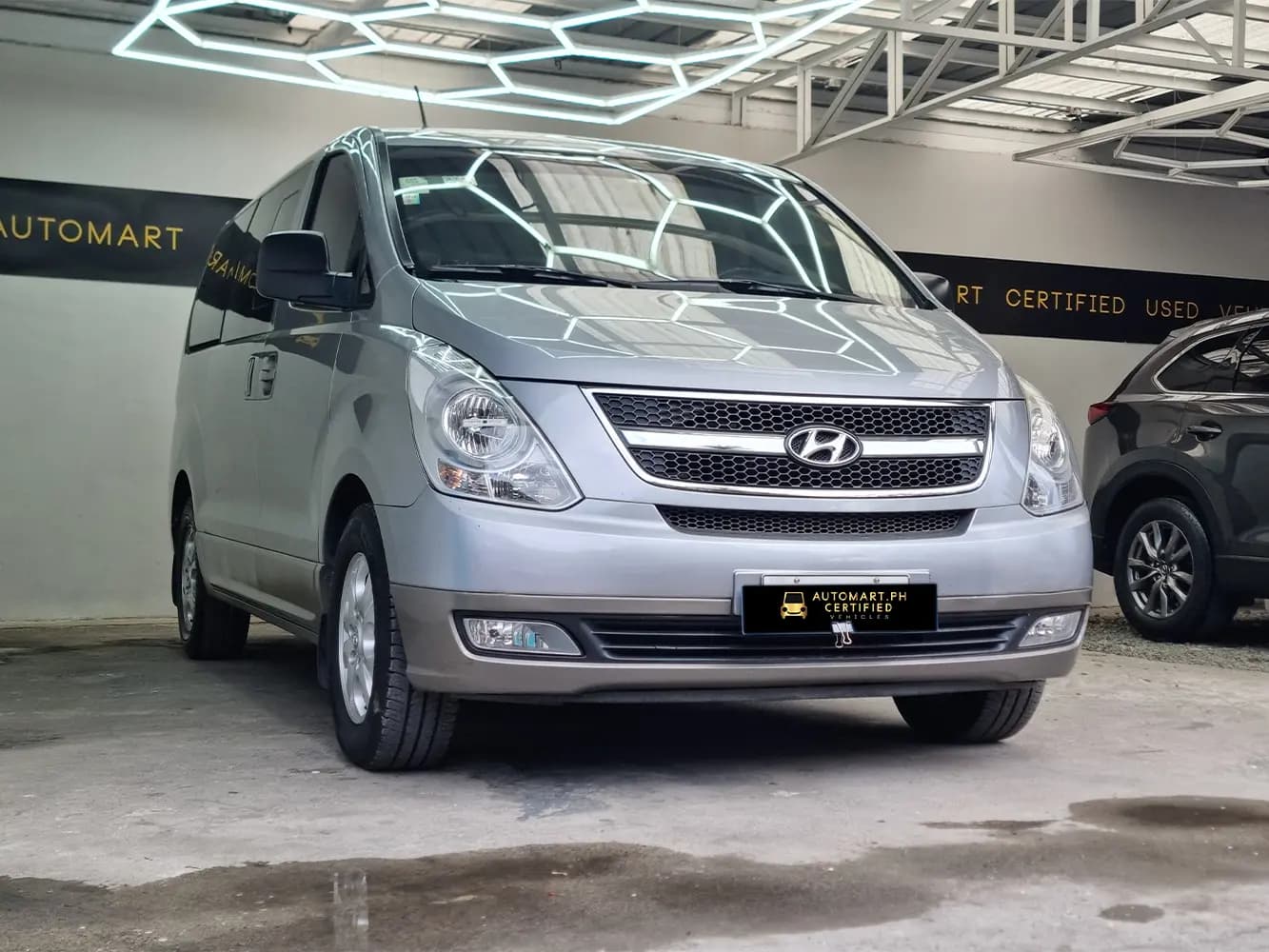 2014 Hyundai Starex Gold 2.5