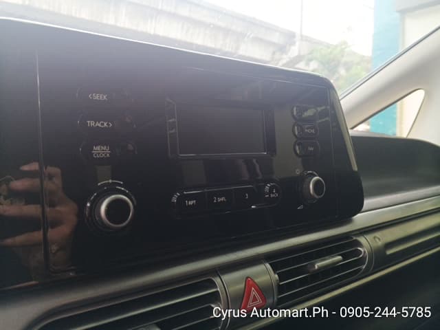 Car gallery image