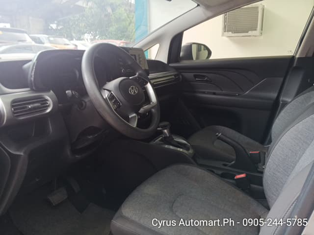 Car gallery image