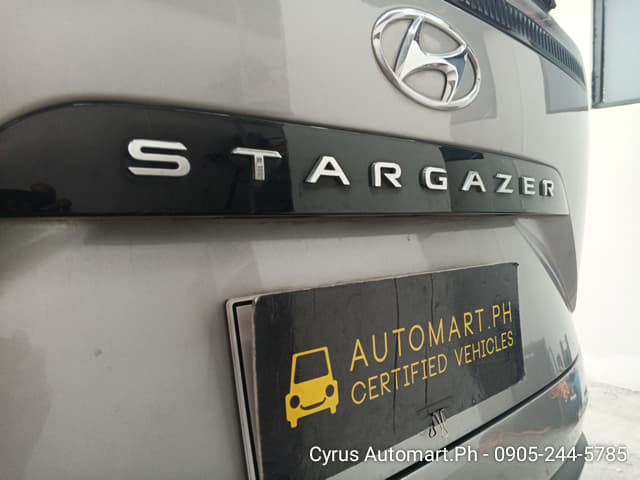 Car gallery image