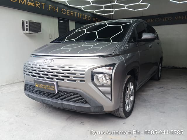 Car gallery image