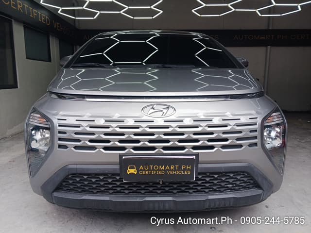 Car gallery image
