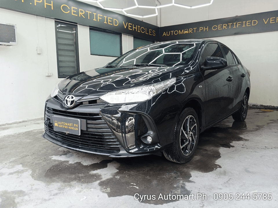 Car gallery image