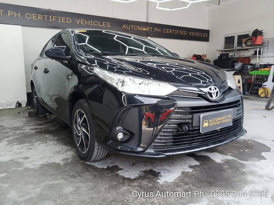 Car gallery image
